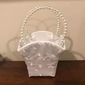 Flower girl basket